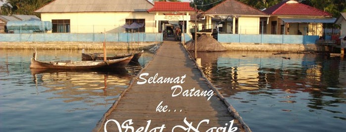 Pulau Selat Nasik is one of Wisata Belitung.