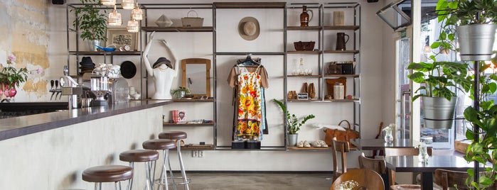 BOHO Vintage Concept Store is one of Locais salvos de Anthony.