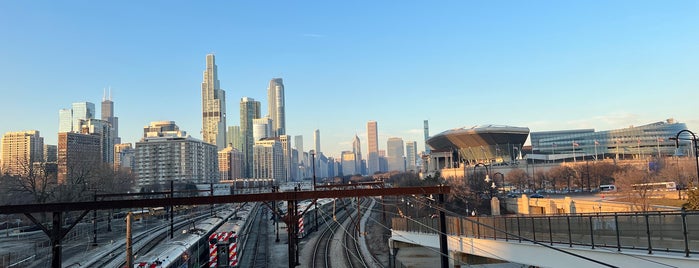 18th Street Bridge is one of Guide to Chicago's best spots.