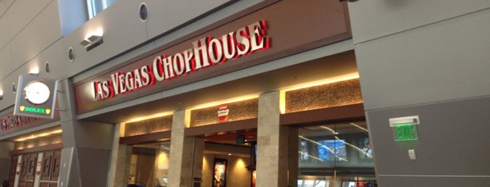 Las Vegas Chophouse & Brewery is one of Tempat yang Disukai Silvia.