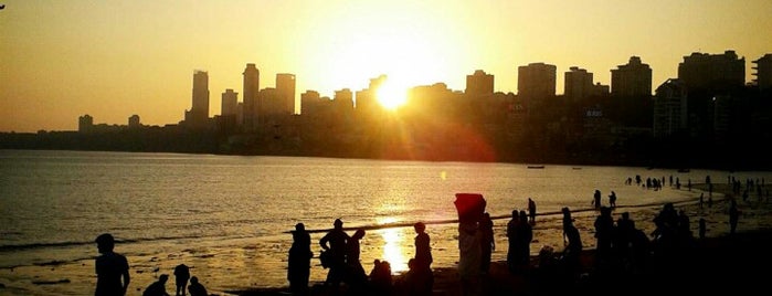 Girgaum Chowpatty is one of Mumbai.