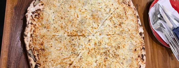 Nusa Dua Pizza is one of Бали.