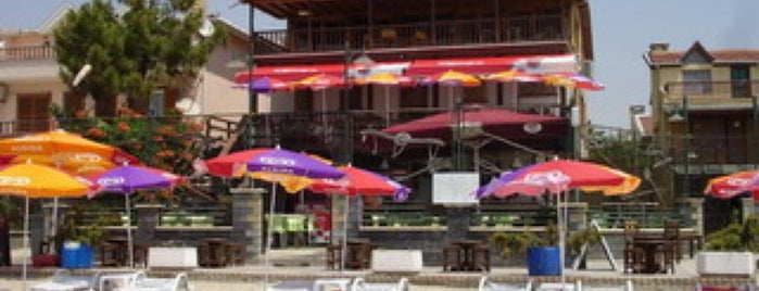 Takıl Beach Cafe is one of Tempat yang Disukai Bora.