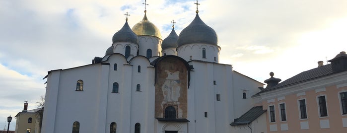 Novgorod Kremlin is one of Места Новгорода.