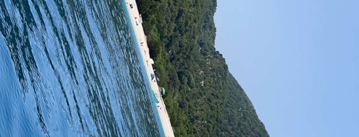 Vouti Beach is one of kefalonia.