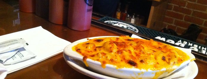 Slows Bar-B-Q is one of The 15 Best Places for Mac & Cheese in Detroit.
