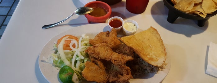 Tampico Seafood & Cocina is one of Houst-on.com | Mexican Restaurants.