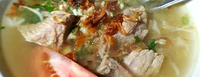 Soto Lumayan Pak Keman is one of All-time favorites in Indonesia.
