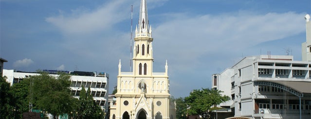 Holy Rosary Church is one of Cruise Along the River of Kings.