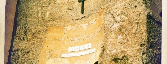 Basilique Sainte-Marie-des-Anges-et-des-Martyrs is one of Rome.