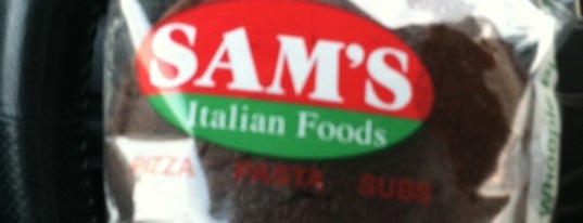 Sam's Italian Shoppes is one of สถานที่ที่ Joe ถูกใจ.