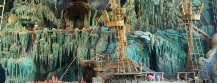 The Eighth Voyage Of Sindbad Stunt Show is one of Universal's Islands of Adventure - Orlando Florida.