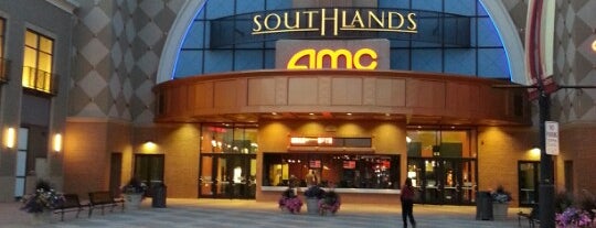 AMC Southlands 16 is one of Tempat yang Disukai Robert.