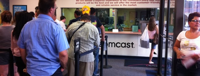 Comcast Service Center is one of Ђорђе’s Liked Places.