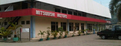 Mitsubishi Lautan Berlian Utama Motor is one of Daeler Kendaraan Bandar Lampung.