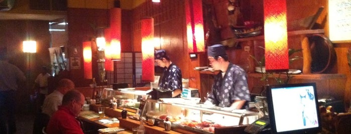 Tataki Japanese Restaurant is one of Manhattan Lunch.
