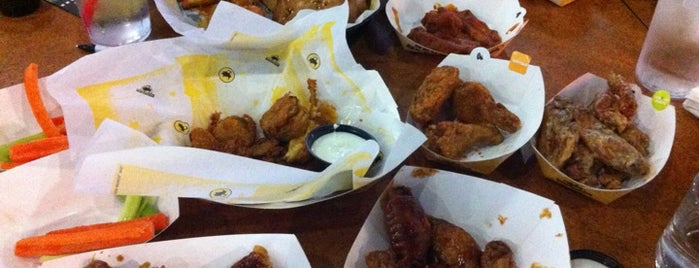 Buffalo Wild Wings is one of Martin’s Liked Places.