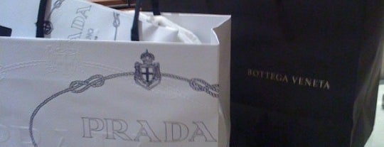 Prada is one of ... lo voglio!!!.