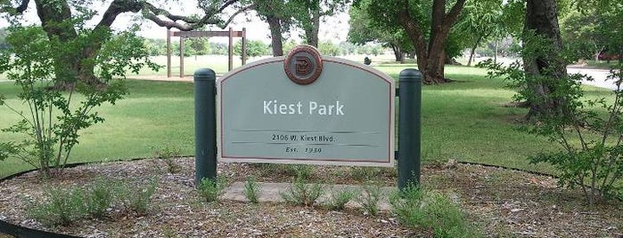 Kiest Park is one of Locais salvos de Shawn.