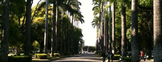 Praça da Liberdade is one of Lugares Favoritos.