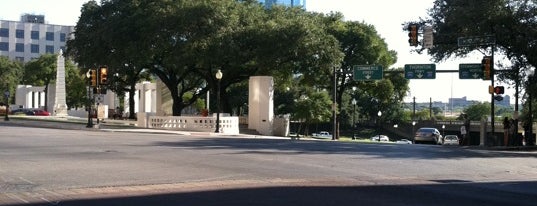 Dealey Plaza is one of * Gr8 Museums, Entertainment & Attractions—DFdub.
