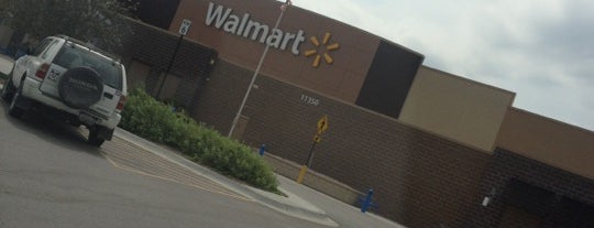 Walmart Supercenter is one of Places to go Near HTLomaha.