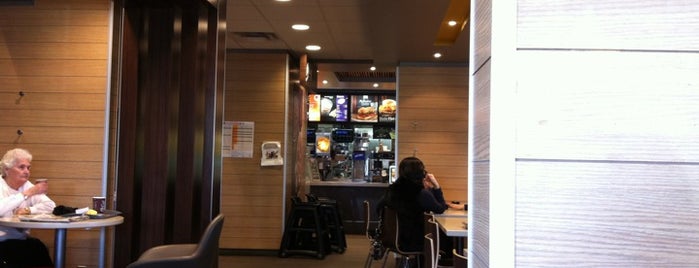 McDonald's is one of Tempat yang Disukai Dan.