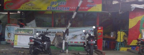 Ikan Bakar Bu Sari is one of Guide to Jakarta's best spots.