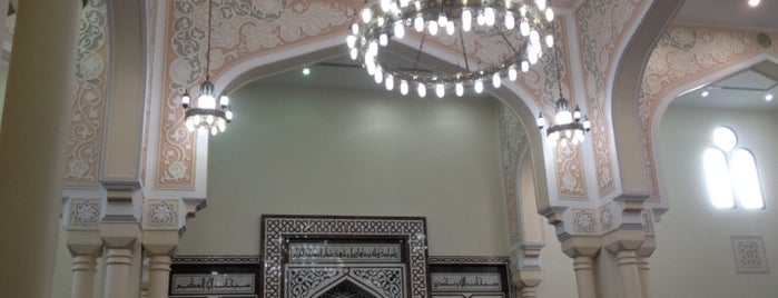 Satwa Mosque مسجد السطوة is one of UAE Mosques مساجد الإمارات.