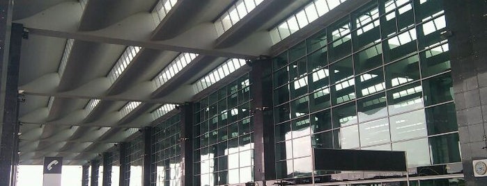 Kempegowda International Airport (BLR) is one of Ariports in Asia and Pacific.