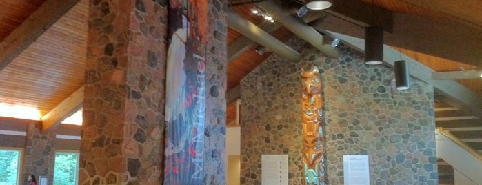 The McMichael Canadian Art Collection is one of Lieux qui ont plu à Eric.