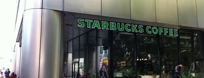 Starbucks is one of Tempat yang Disukai Jeff.