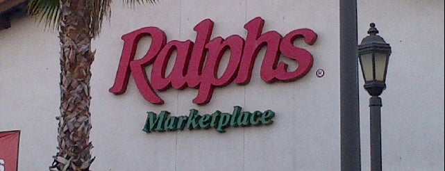 Ralphs is one of Lugares favoritos de Phillip.