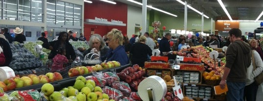 Hy-Vee is one of Top 10 favorites places in Springfield, MO.