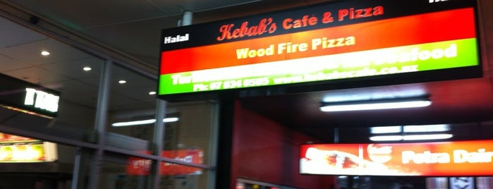 Kebab's Cafe and Pizza is one of Closed.