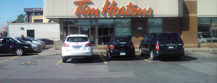Tim Hortons is one of Lieux qui ont plu à Omer.