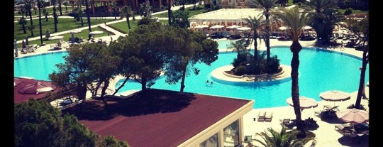 Cesars Temple Hotel Belek is one of Nikitaさんのお気に入りスポット.