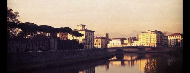 Ponte della Vittoria is one of Mia Italia |Toscana, Emilia-Romagna|.