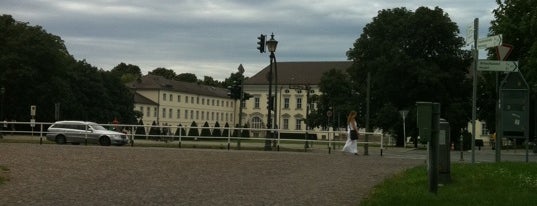 Schloss Bellevue is one of Berlin Trip.