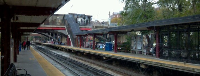 Metro North - Fleetwood Train Station is one of Harlem Line (Metro-North).