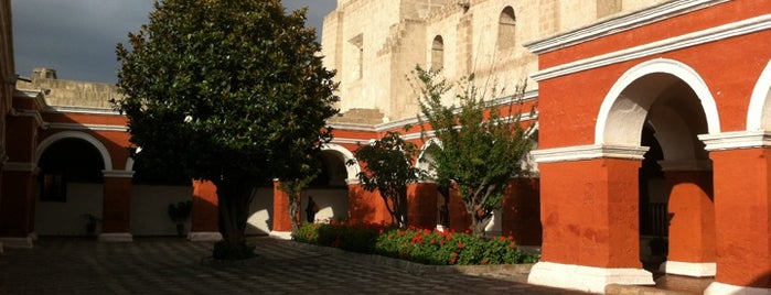 Convento / Monasterio de Santa Catalina is one of Janet: сохраненные места.