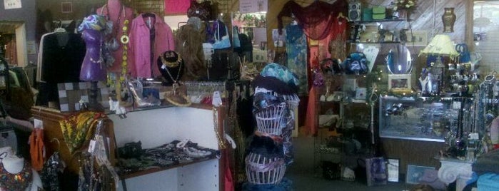 Encore Consignment Boutique is one of Guide to Glynn County's best spots.