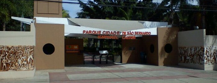 Parque Raphael Lazzuri is one of Parques ABC.