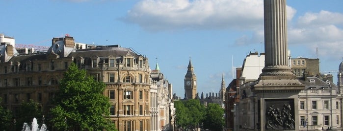 トラファルガー広場 is one of London as a local.