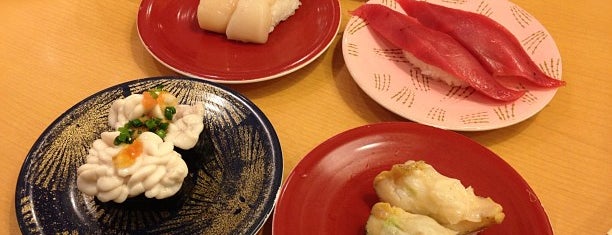 回転寿しトリトン 豊平店 is one of 美味しいお店リスト.