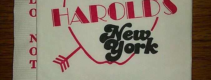 Harold's New York Deli Restaurant is one of Favorite Food.
