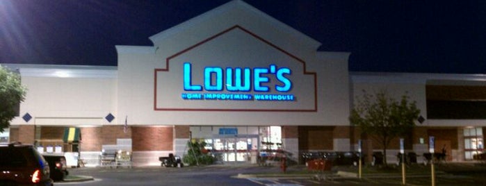 Lowe's is one of Dan 님이 좋아한 장소.