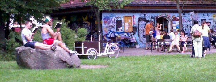 Teutoburger Platz is one of fav parks'n'places in bln.