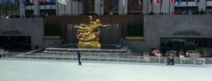 Rockefeller Center is one of My New York to do list.