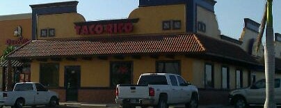 Taco Rico is one of Tempat yang Disukai Dianey.